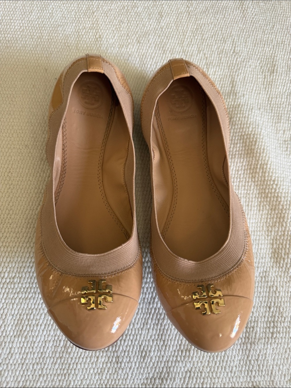Tory Burch JOLIE light oak or nude Patent Leather Logo Ballet Flats
